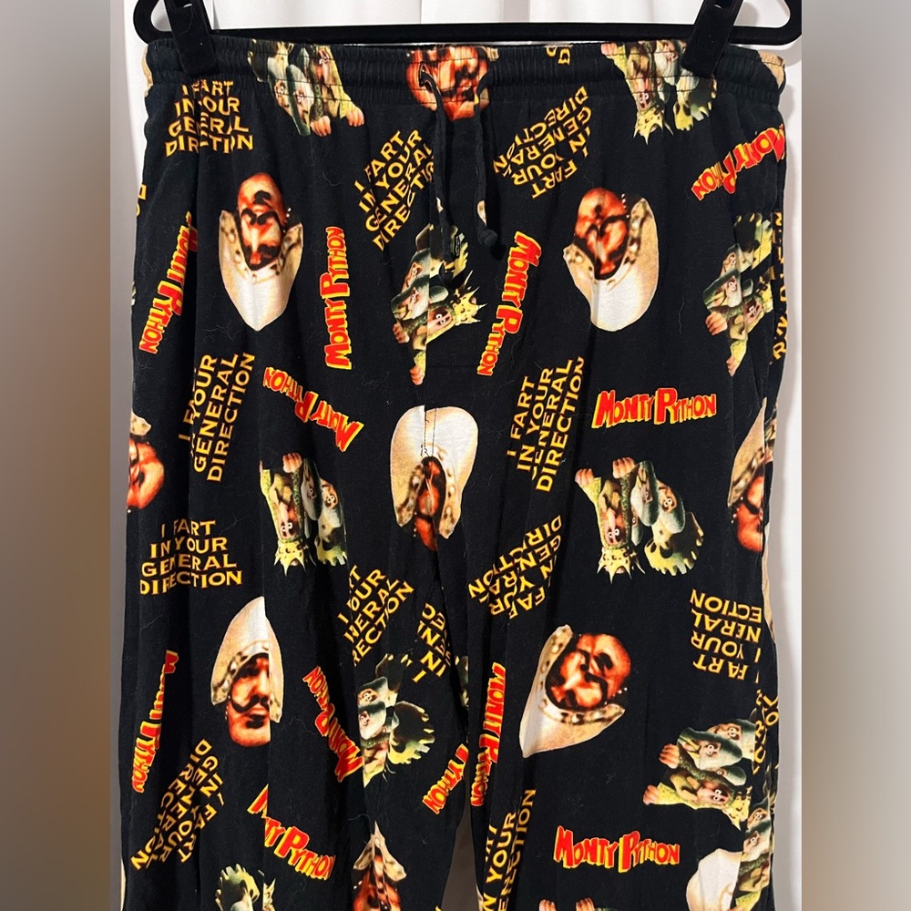 Rare Monty Python Long Pajama Pants I Fart in Your General Direction Size L